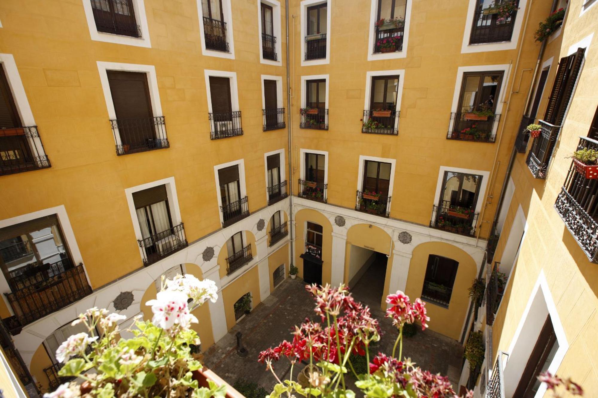 Madrid Centric Suites Eksteriør billede